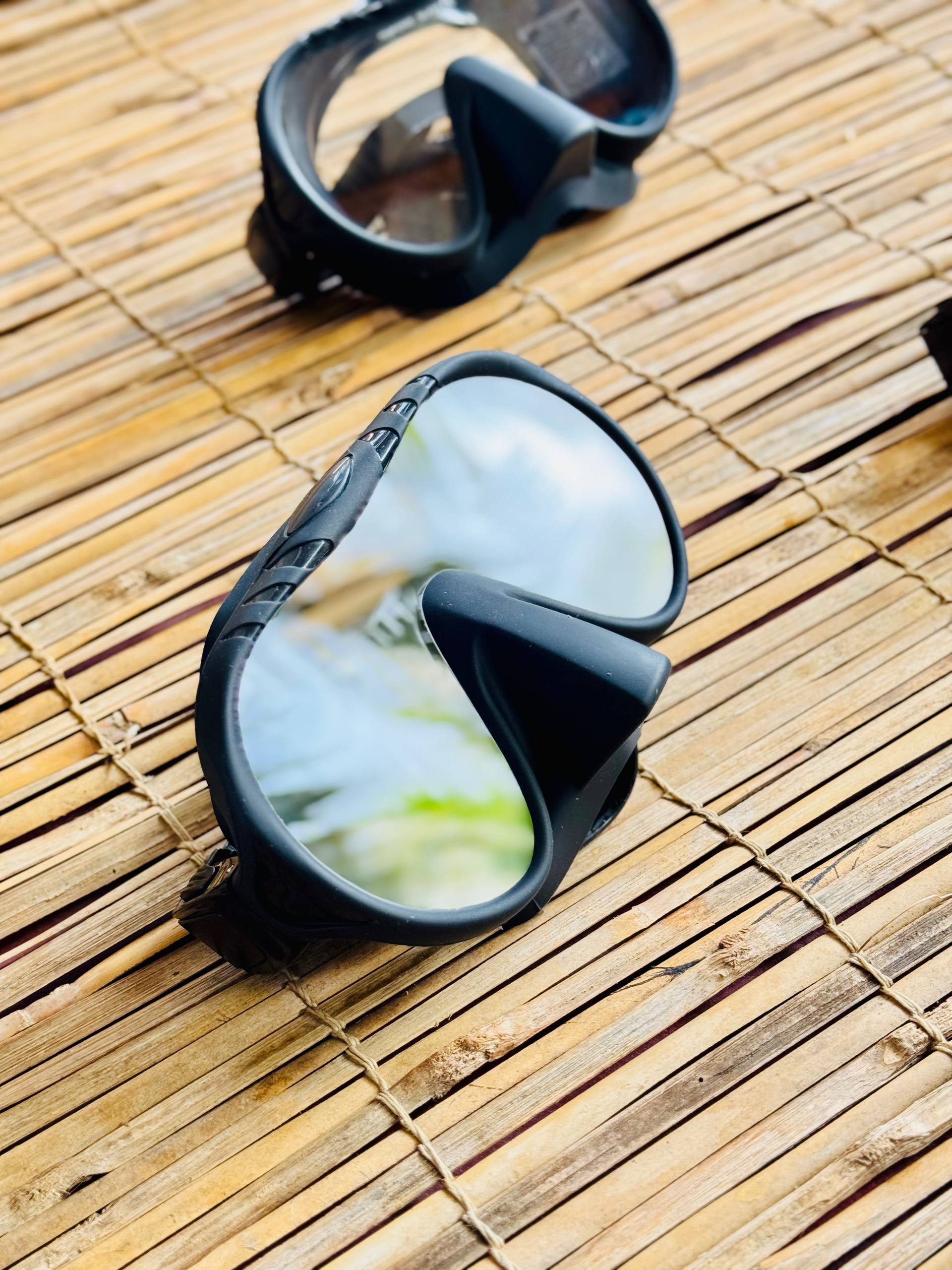 Frameless Black Edition Mask
